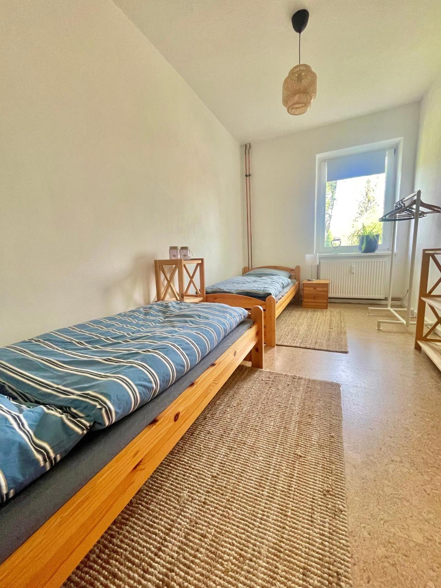 "Mts-Haus Zettemin" - 2 Familienfreundliche Ferienwohnungen In Mecklenburg ภายนอก รูปภาพ